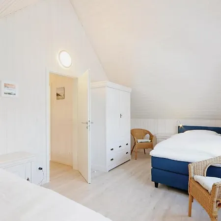 Two-bedroom In Ostseeresort Ferienhaus