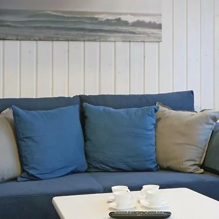 Lovely Home In Ostseeresort Olpenitz With Sauna *
